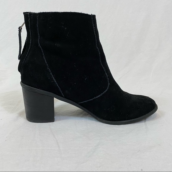 Crown Vintage- Black Suede Robbie Bootie - Picture 5 of 10
